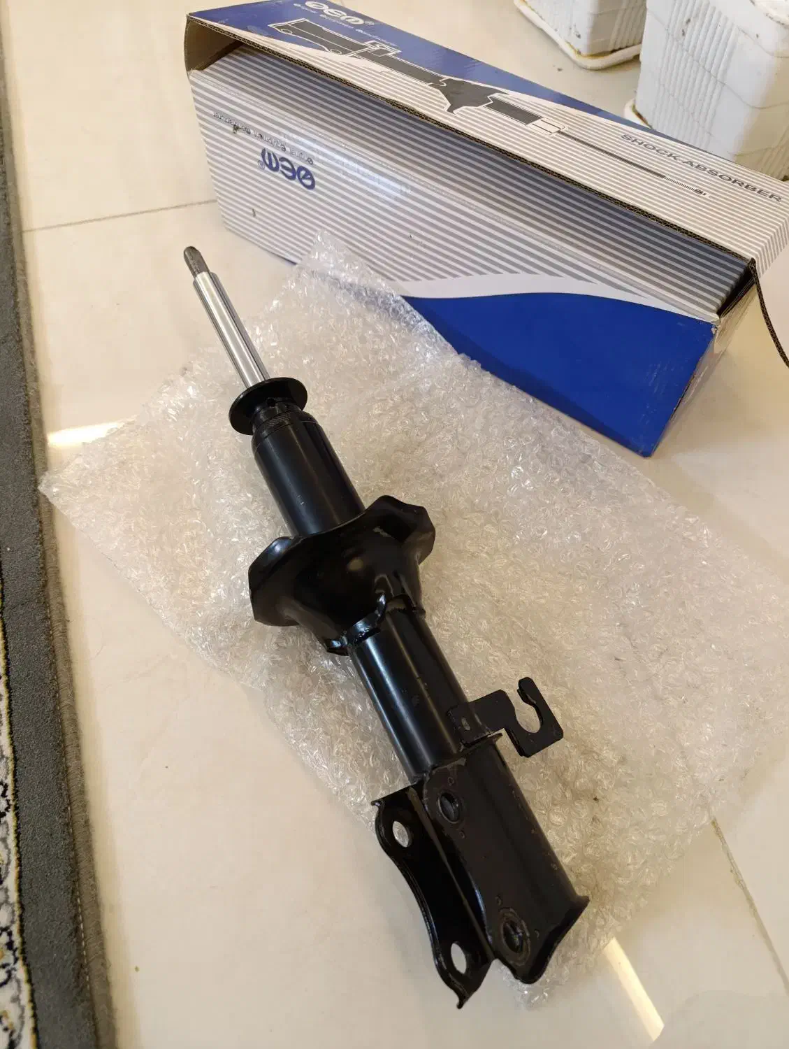 کمک جلوی پراید اصلی کره|قطعات یدکی و لوازم جانبی|کاشان, باغ فین|دیوار