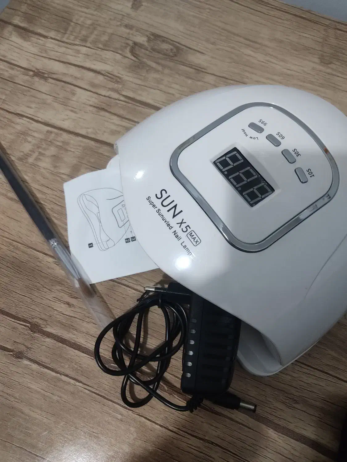 یک عدد دستگاه و یک عدد قلم مو در حد نو|آرایشی، بهداشتی، درمانی|الیگودرز, |دیوار