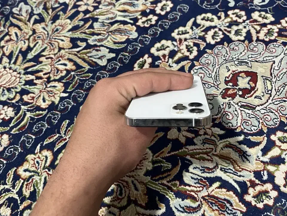 آیفون ۱۲ پرو ۲۵۶|موبایل|باقرشهر, |دیوار