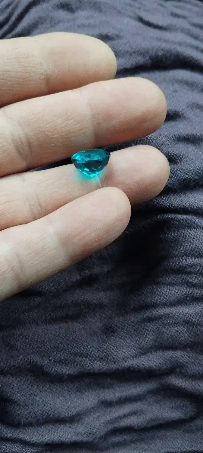 سنگ اماتیست|جواهرات|شاندیز, |دیوار