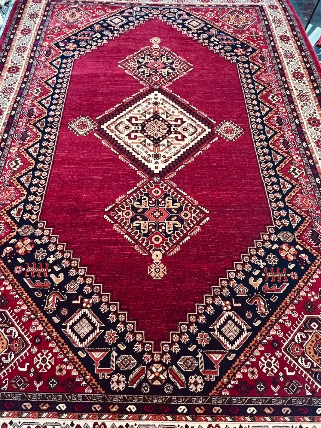 بورس قالیچه طرح بلوچ ۷۰۰ شانه|فرش|نیشابور, محله میدان باغات|دیوار