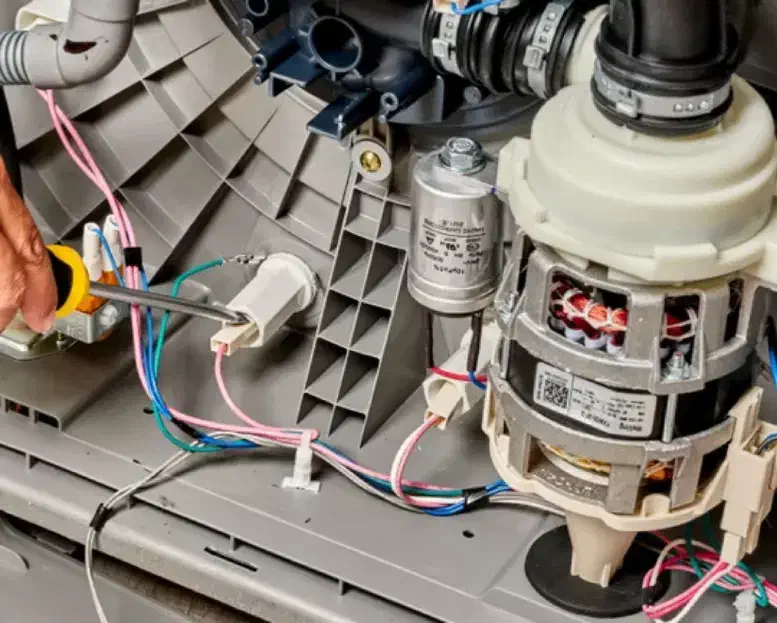 تعمیر مایکروویو، لباسشویی، جاروبرقی ( لوازم خانگی)|خدمات پیشه و مهارت|قائمشهر, |دیوار