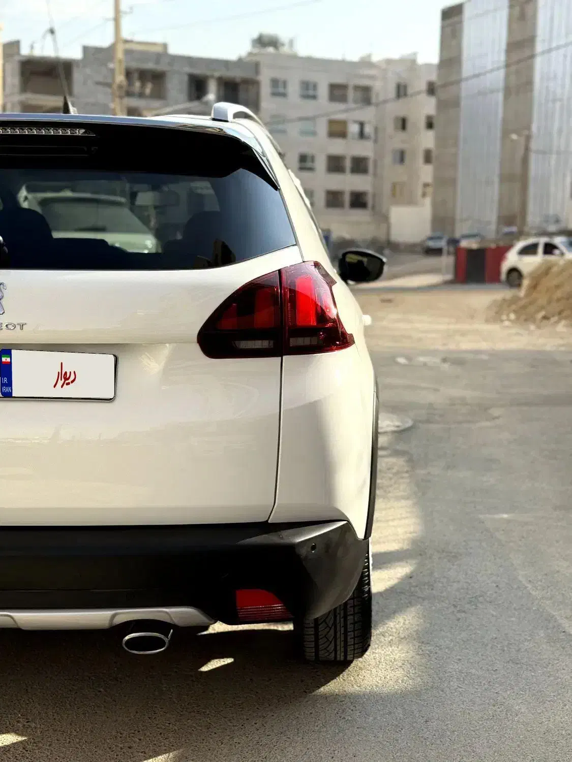 پژو ۲۰۰۸ مدل ۹۸|خودرو سواری و وانت|شیراز, شهرک بهشتی|دیوار