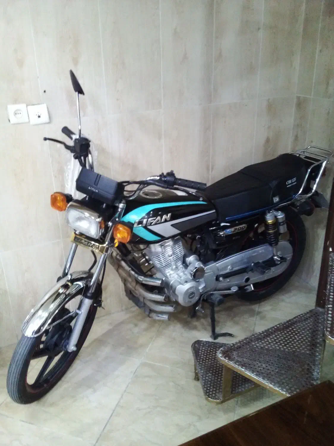 موتور ۲۰۰ مدل ۱۴۰۱|موتورسیکلت|مراغه, |دیوار