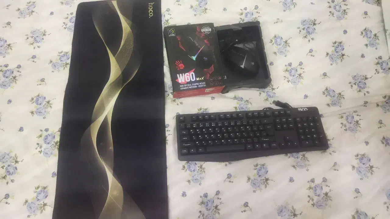 یک عدد موس گیمینگ با کیبورد و پت موس|قطعات و لوازم جانبی رایانه|مشهد, هفت تیر (نه دره)|دیوار