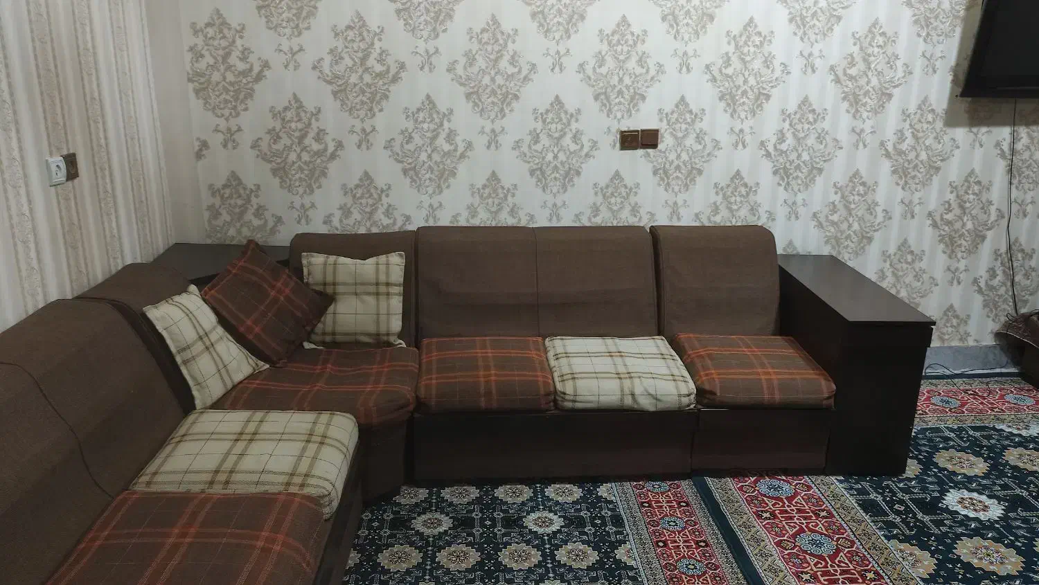 مبل L|مبلمان خانگی و میز عسلی|خرم‌آباد, |دیوار