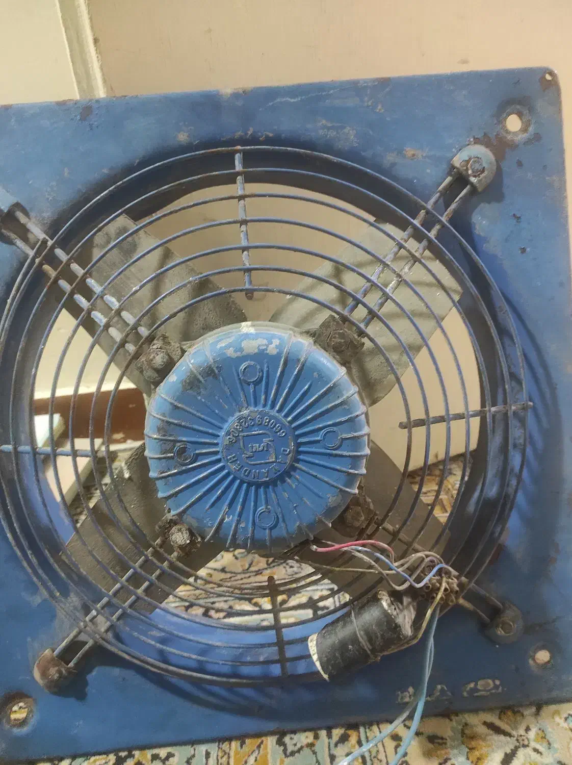 تهویه صنعتی|پنکه و تصفیه‌کنندهٔ هوا|دوگنبدان, |دیوار