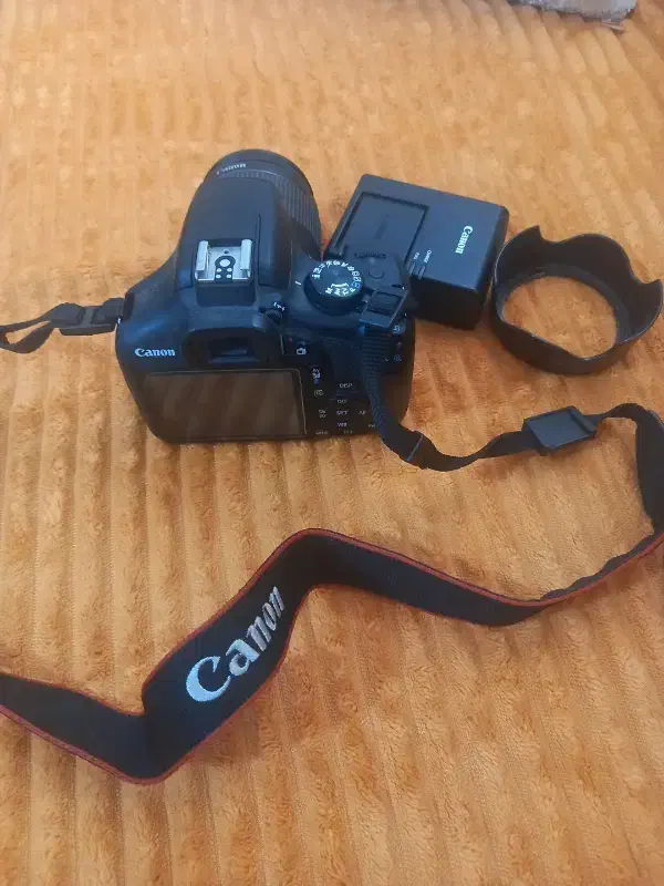 دوربین کنون ۱۳۰۰|دوربین عکاسی و فیلم‌برداری|بوشهر, |دیوار