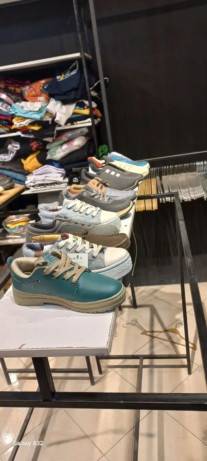 کتونی اسپرت زنانه|کیف، کفش، کمربند|مشکیندشت, |دیوار