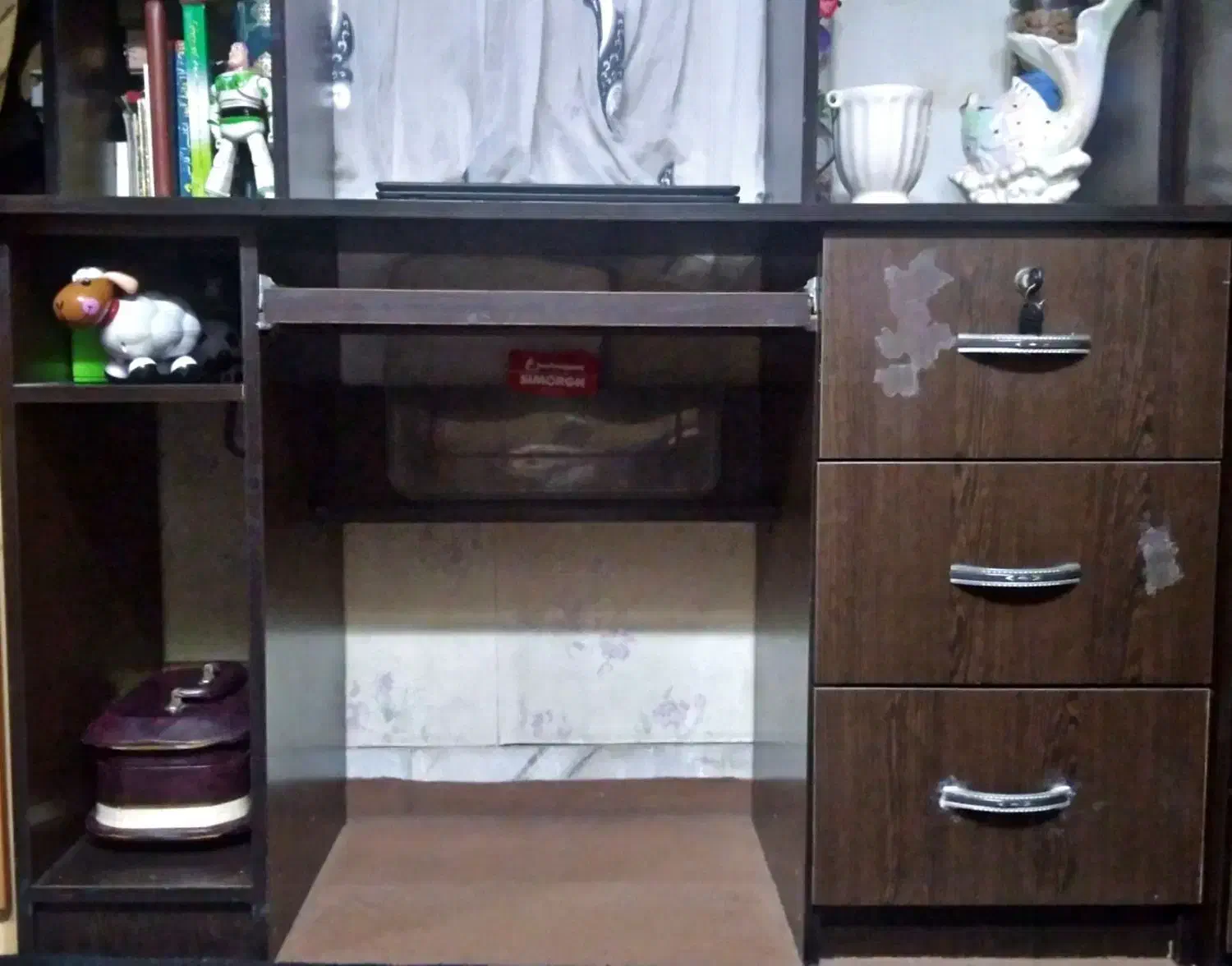 میز به همراه شلف|کتابخانه، شلف، قفسههای دیواری|تهران, مسعودیه|دیوار