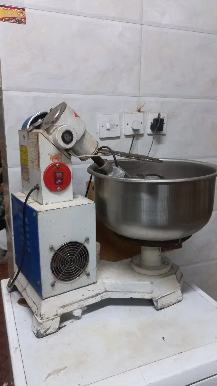 خمیر گیر  نانوایی  ۸کیلویی|کافی‌شاپ و رستوران|اهواز, شهرک نفت|دیوار