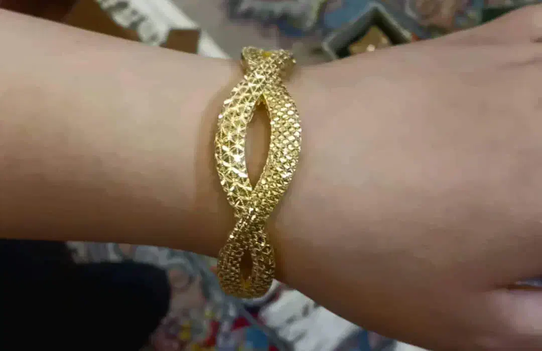 دستبند تک پوش بسیار نو به وزن۱۲.۲۷۰|جواهرات|تهران, جوادیه|دیوار