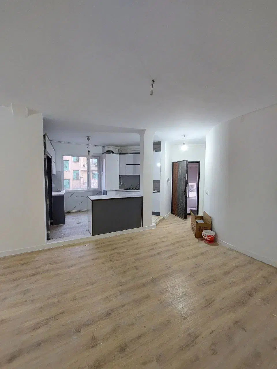 واحد سندار ۱۱۰ متری / فروش فوری / فاز ۲|فروش آپارتمان|هشتگرد, فاز ۲ مهستان|دیوار