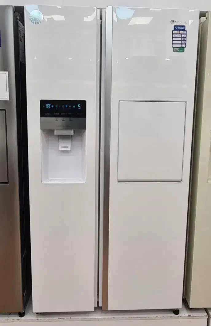 هدیه سایددوو اسنوا|یخچال و فریزر|اراک, |دیوار