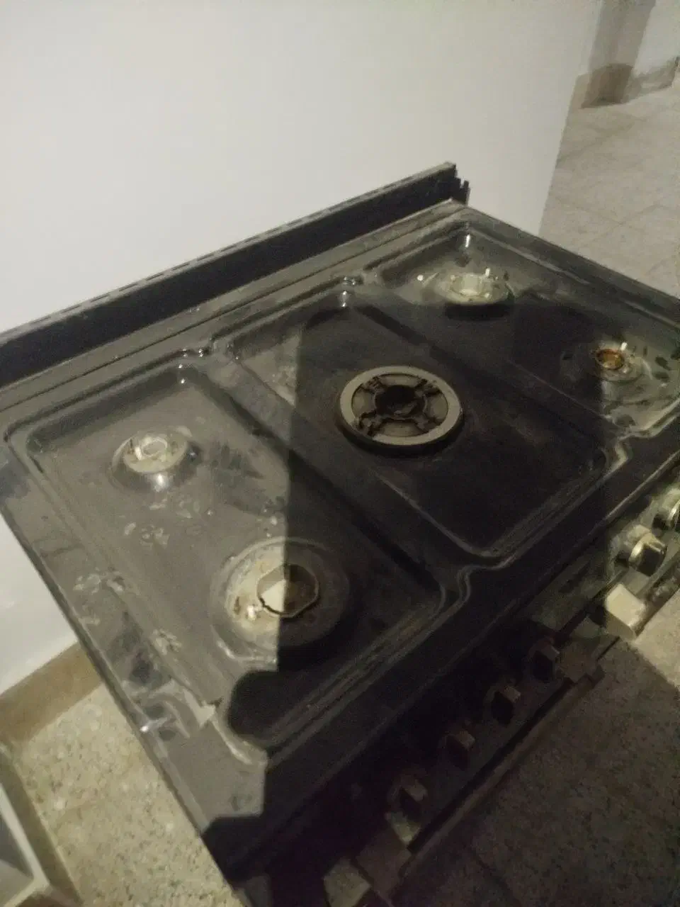 گاز امرسان پنج شعله فردار جوجه گردان یک ماه کار|اجاق گاز و لوازم برقی پخت‌وپز|گلبهار, شهر جدید گلبهار|دیوار