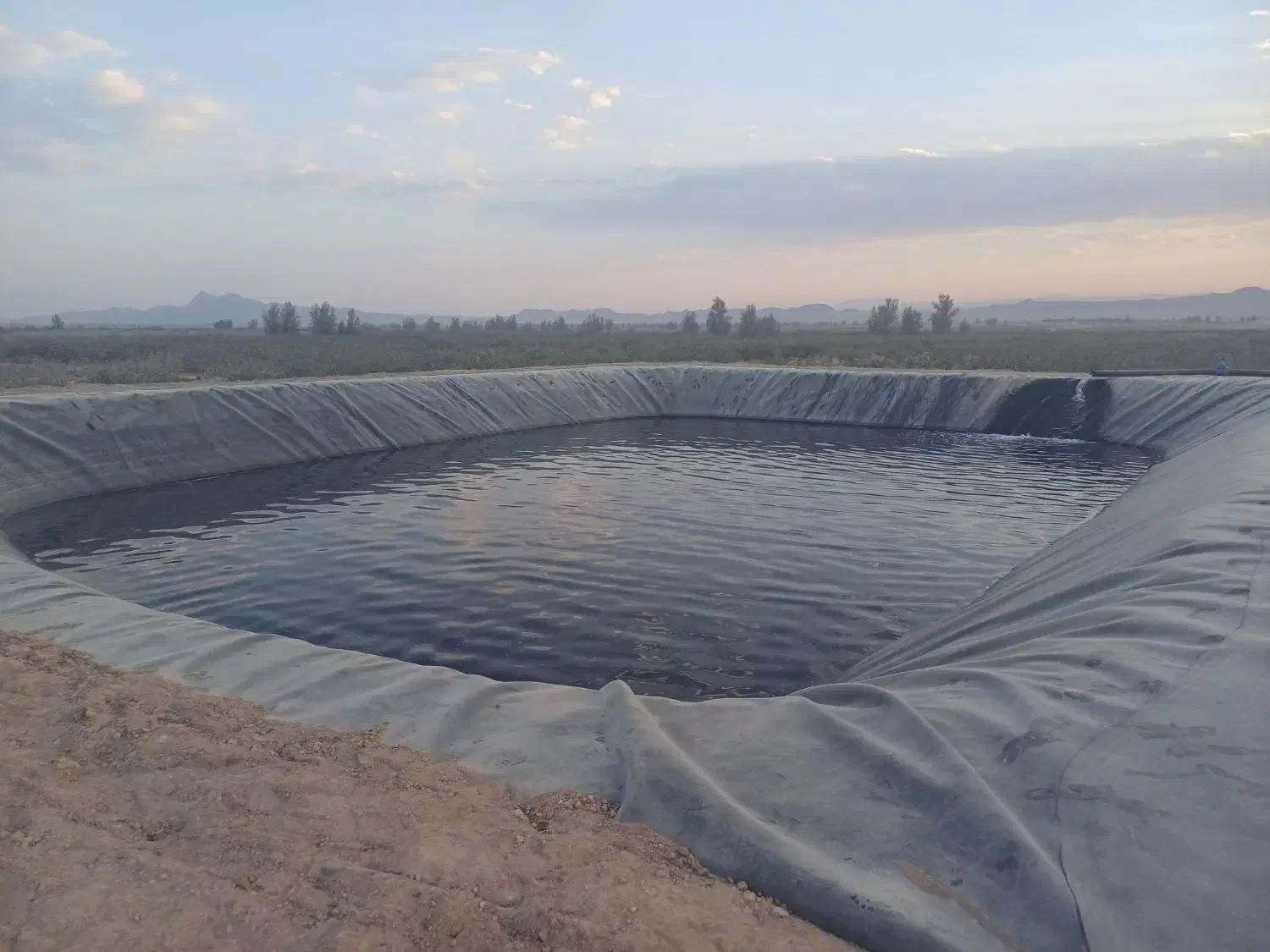 ژئوممبران عایق استخرهای کشاورزی و صنعتی|خدمات باغبانی و درختکاری|بندرعباس, |دیوار