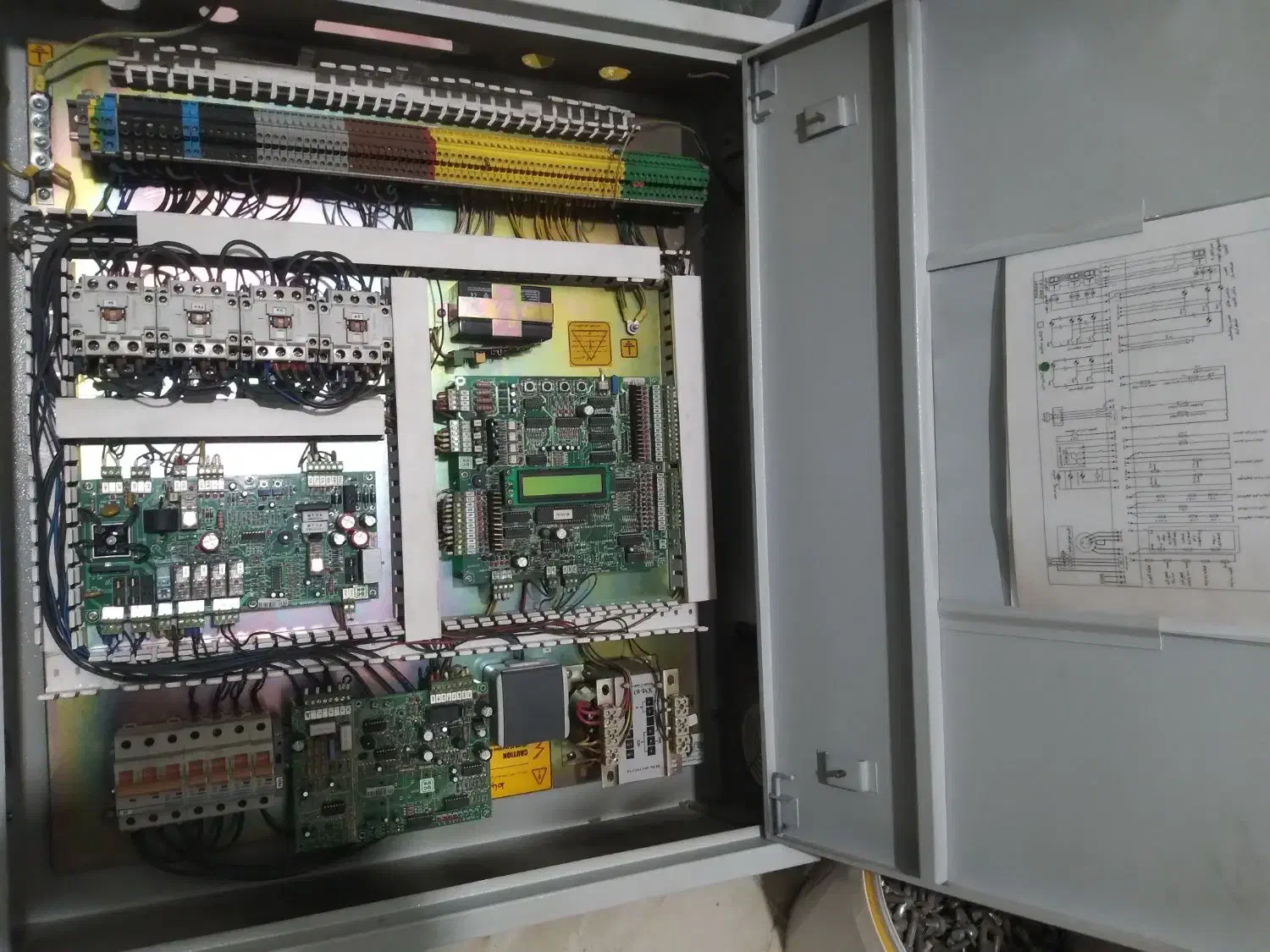 ۳عددتابلو برق|سایر لوازم برقی|نسیمشهر, |دیوار