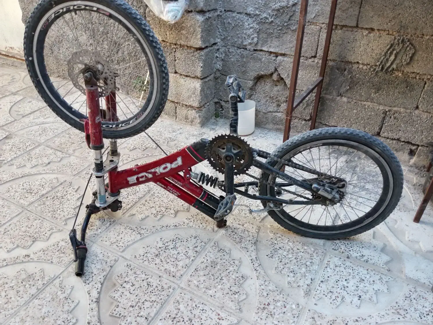 دوچرخه 24|دوچرخه، اسکیت، اسکوتر|ایوان, |دیوار