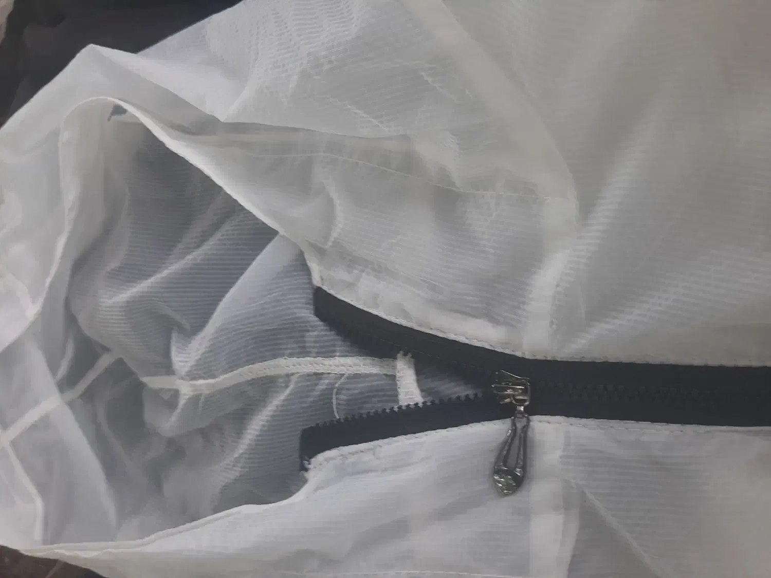 بارانی و بادگیر در دو رنگ و مدل کار جدید|لباس|آستارا, |دیوار