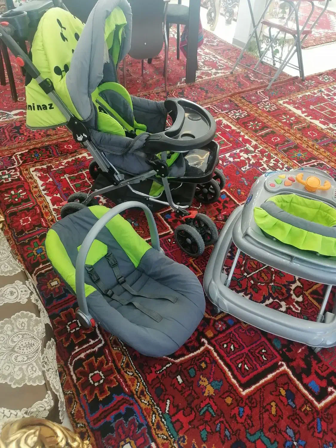 وسایل کودک|کالسکه و لوازم جانبی|بناب, |دیوار