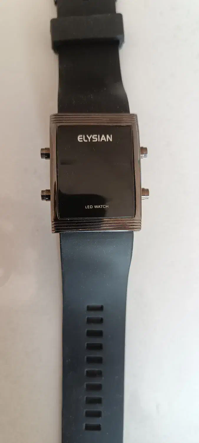 ساعت|ساعت|اصفهان, جوزدان الیادران|دیوار