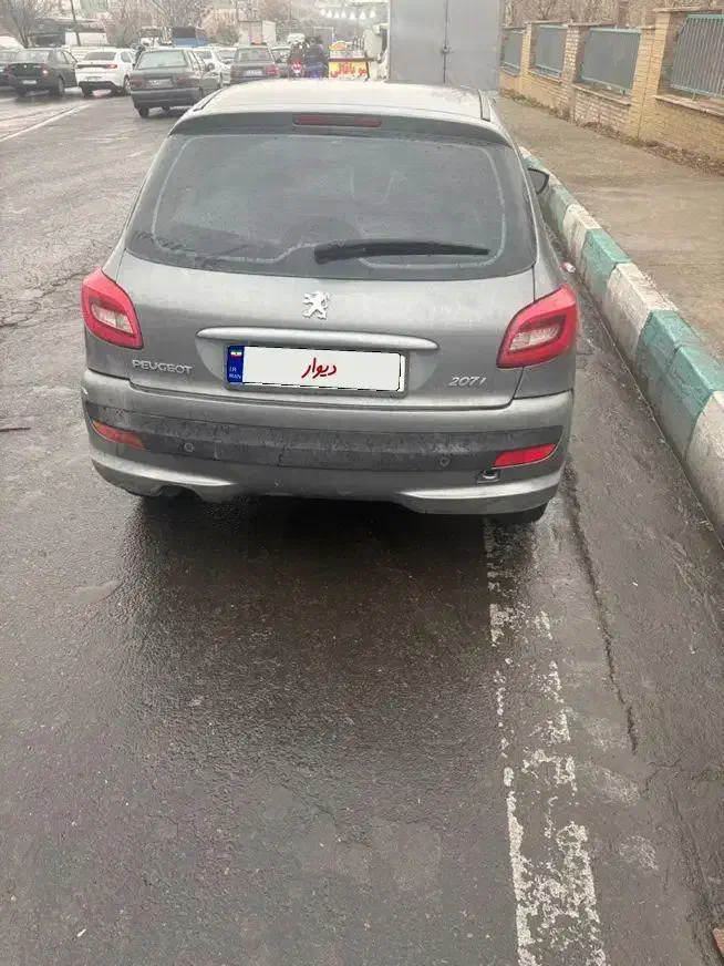 پژو ۲۰۷|خودرو سواری و وانت|شهریار, شهرک امیریه|دیوار