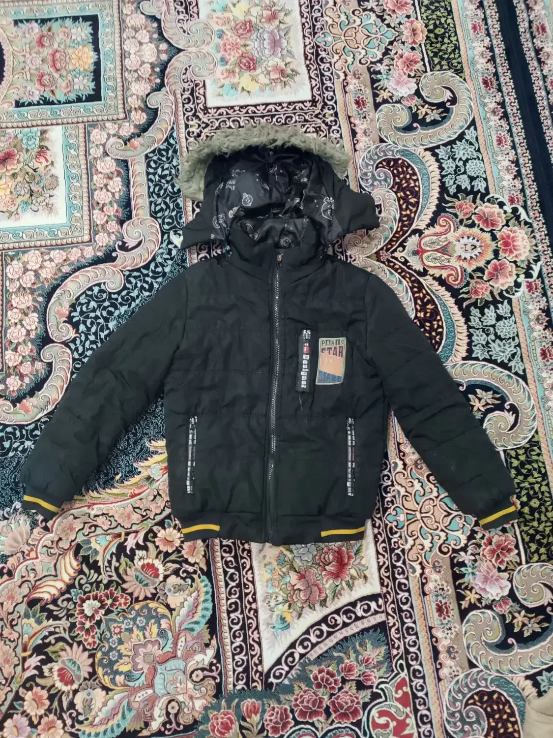 کاپشن بچه گونه وکفش بچه گونی سایز ۲۱|کفش و لباس بچه|آزادشهر, |دیوار