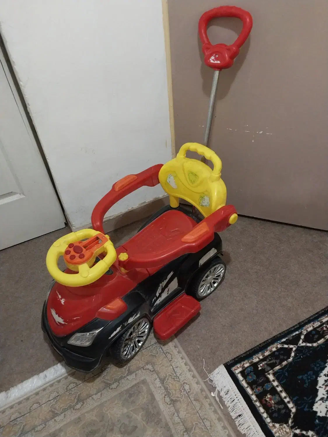 چهار چرخ|اسباب‌بازی بچه|بندرعباس, |دیوار