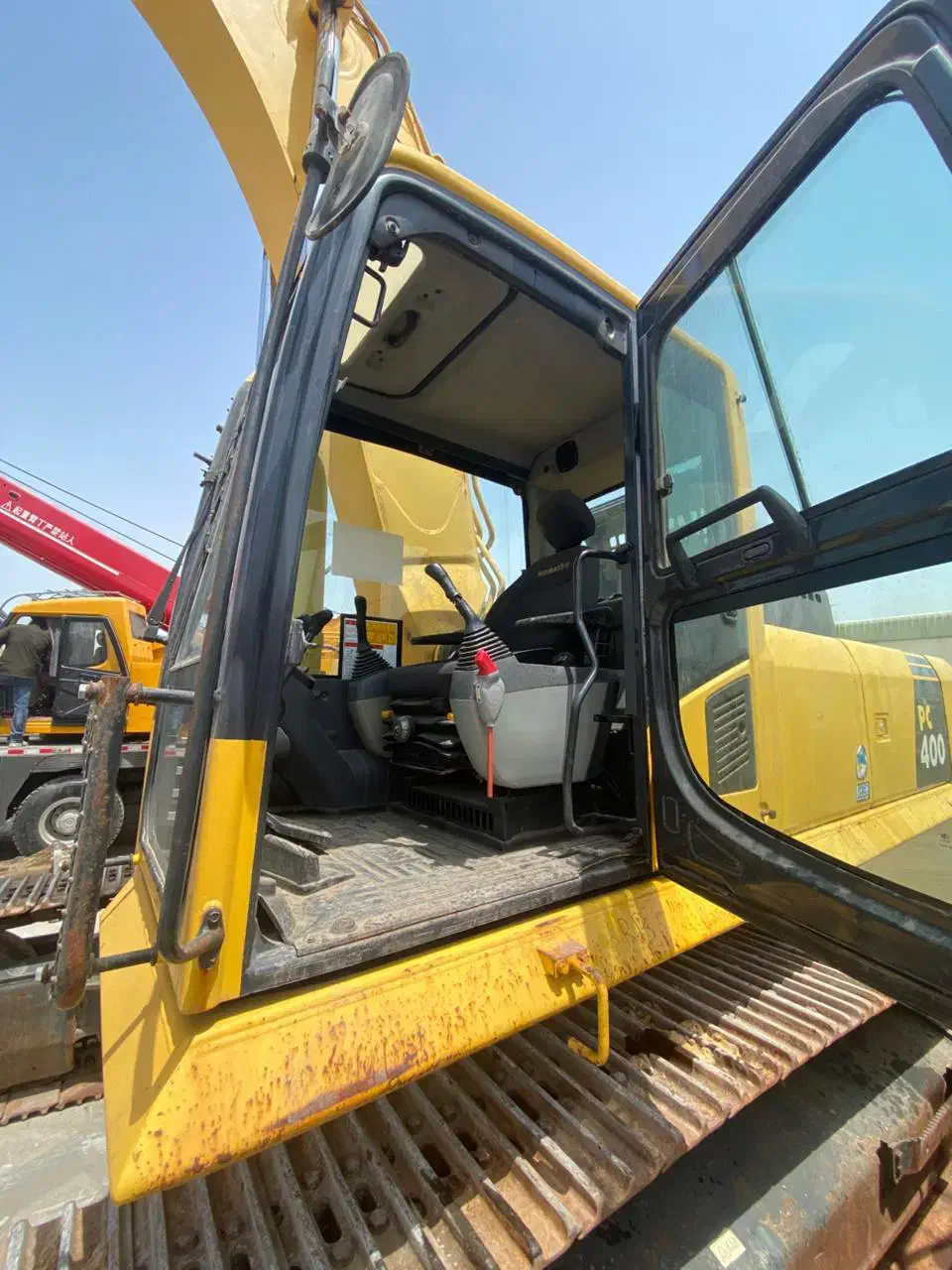 واردات بیل مکانیکی کوماتسو هیتاچی لودر جرثقیل|خودرو سنگین|تهران, باغ خزانه|دیوار