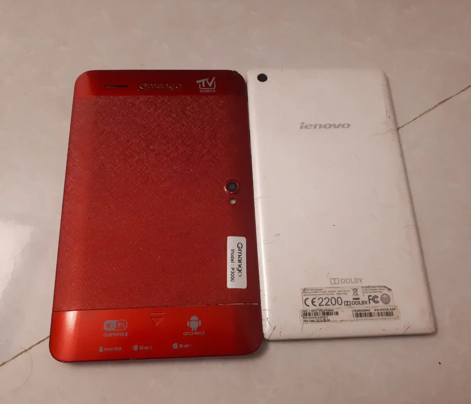 دو عدد تبلت خاموش|تبلت|رشت, فلسطین|دیوار