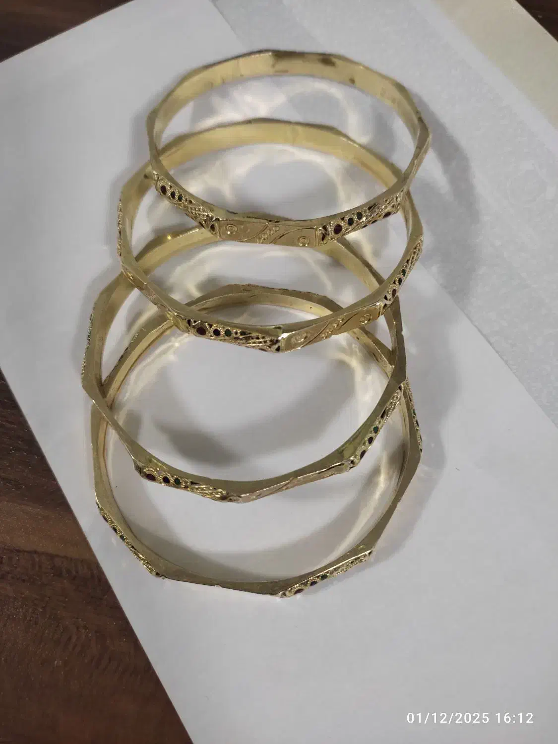 النگو طلای یزد|جواهرات|شیراز, آزادی|دیوار