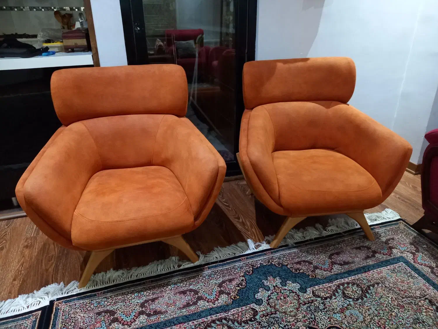 مبل و آباژور|مبلمان خانگی و میز عسلی|شاهین‌شهر, فردوسی|دیوار