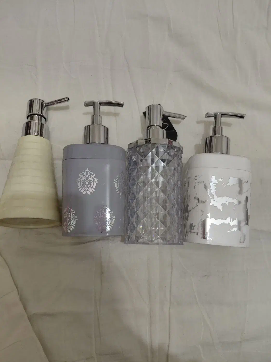 لوازم خانگی|لوازم نظافت|جلفا, |دیوار