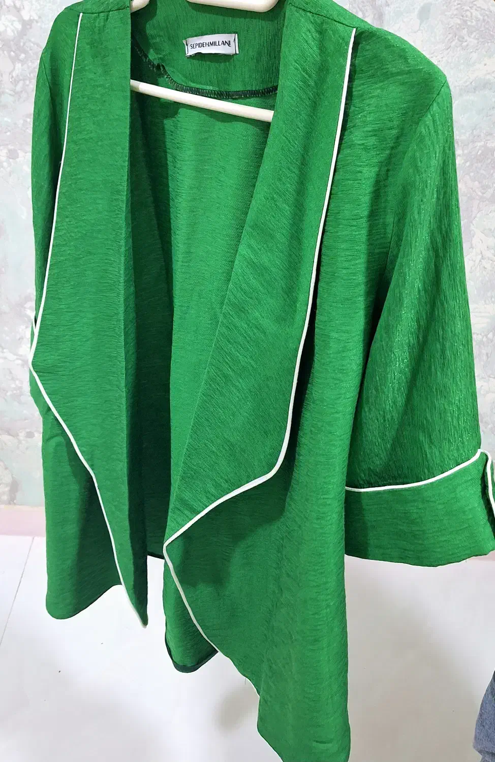 کت پاییزه|لباس|اهواز, کمپلو شمالی|دیوار