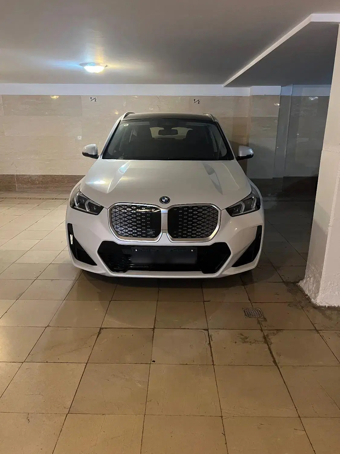 BMW ix1|خودرو سواری و وانت|تهران, زعفرانیه|دیوار