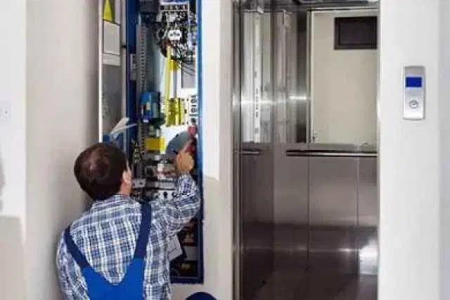 تمامی خدمات آسانسور|خدمات پیشه و مهارت|کرمانشاه, |دیوار