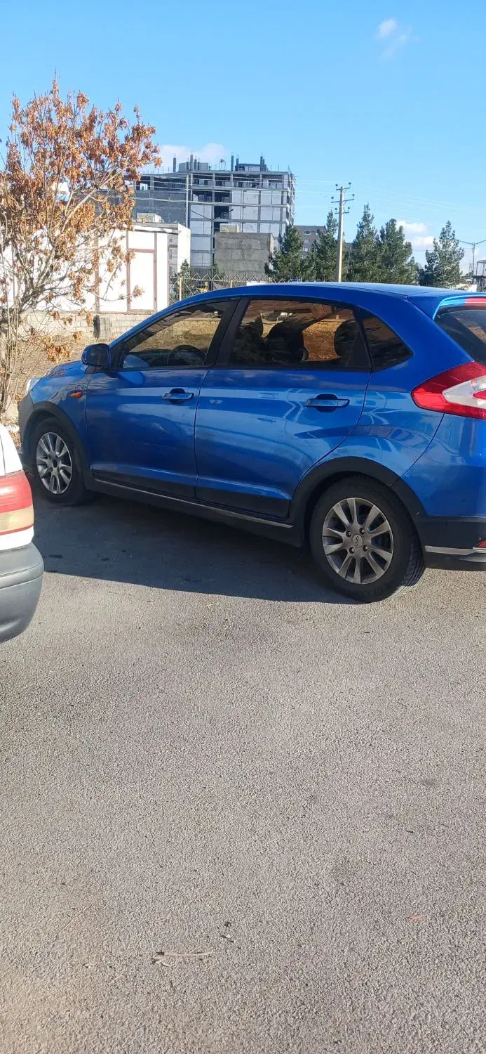 ماشین ام وی ام|خودرو سواری و وانت|همدان, |دیوار