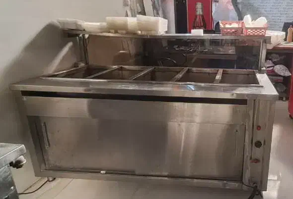 فروش تعدادی وسایل بیرون بر|کافیشاپ و رستوران|شیراز, میرزاکوچک خان|دیوار