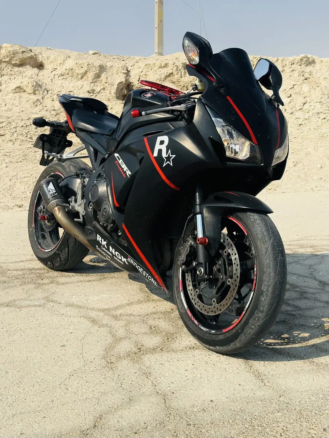 فروش CBR 1000|موتورسیکلت|شیراز, درکی|دیوار