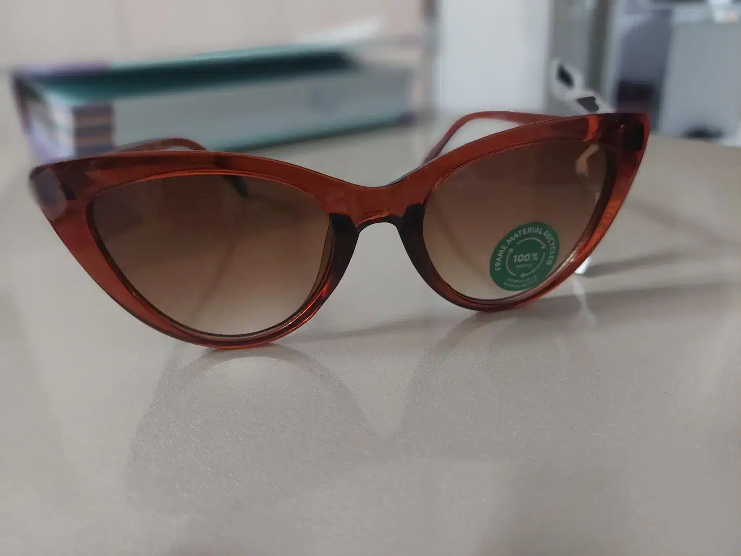 عینک افتابی زنانه آلمانی|زیورآلات و اکسسوری|قم, هنرستان|دیوار