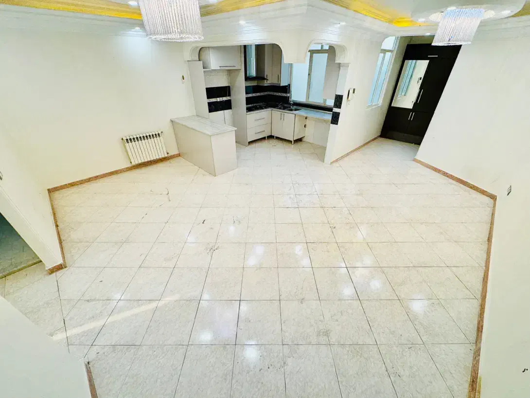 75متر * 2خواب *رو به آفتاب *خوش نقشه *تبدیل تا رهن