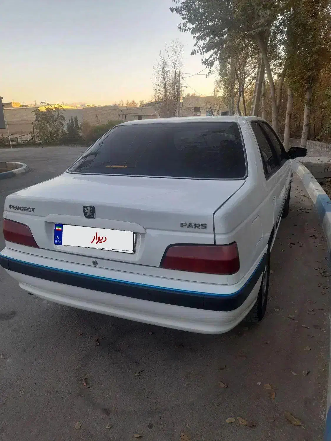 پارسtu5مدل98بدون رنگ و ضربه دریچه سیمی|خودرو سواری و وانت|اصفهان, شفق|دیوار