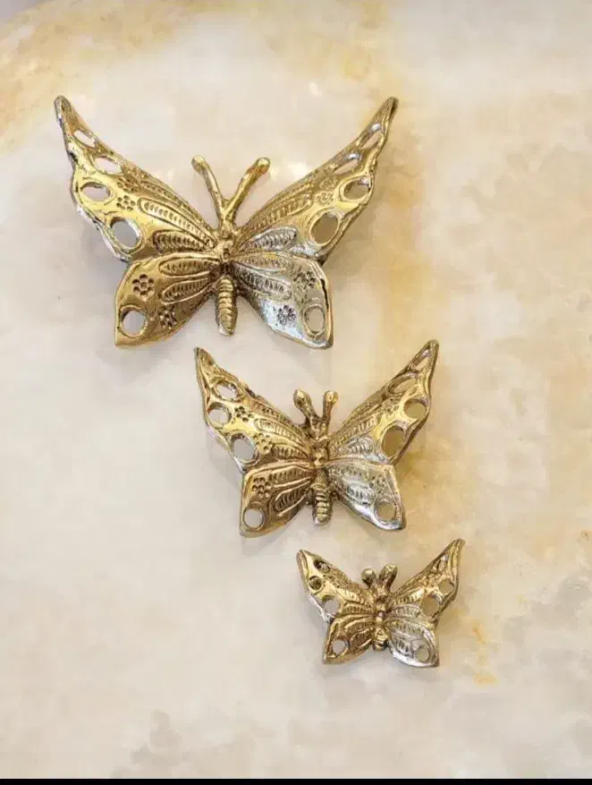 پروانه دیوار کوب سه تایی برنز|مجسمه، تندیس، ماکت|قدس, شهر‌قدس|دیوار