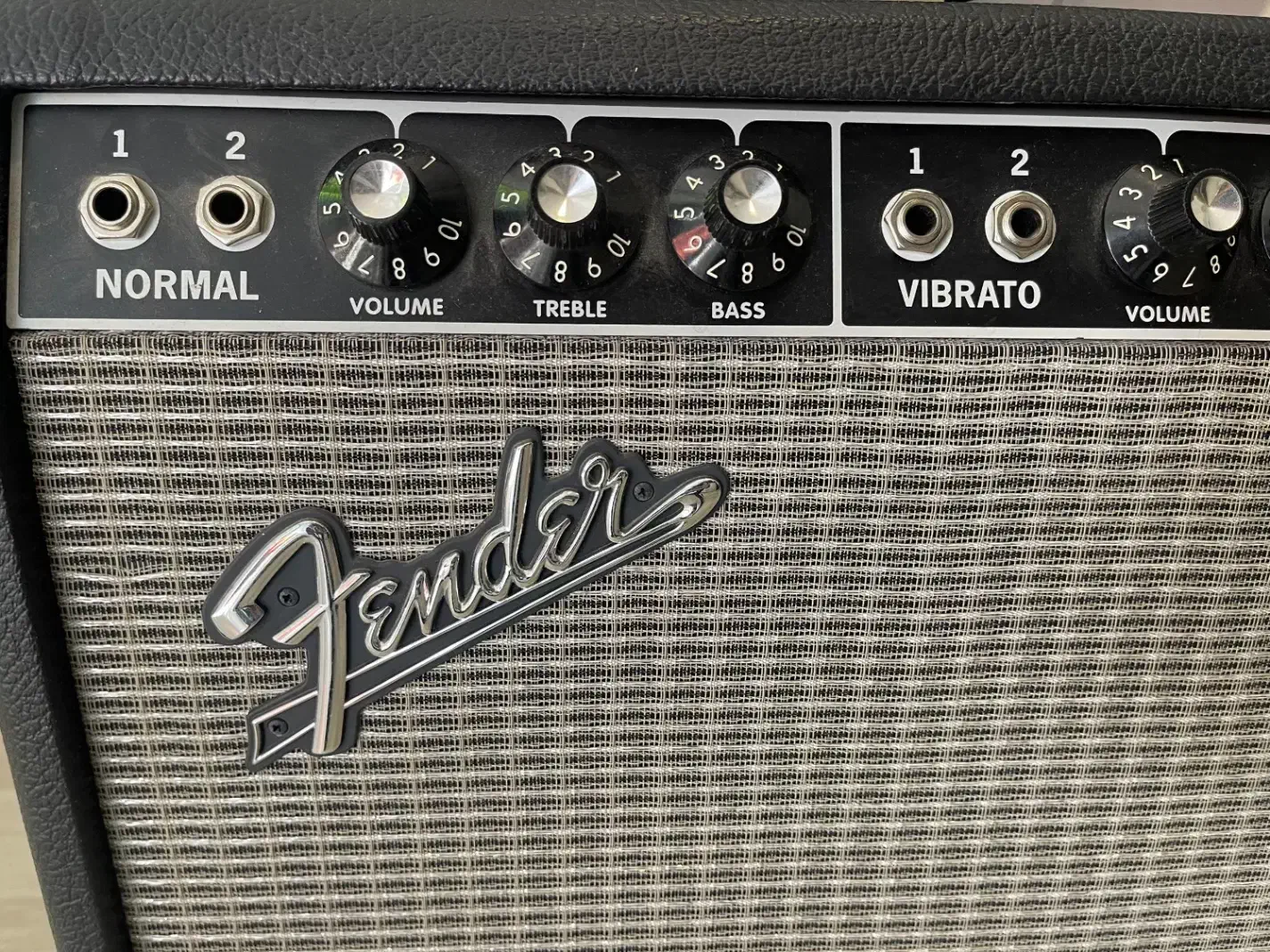 آمپلیفایر fender مدل deluxe reverbe ساخت آمریکا|گیتار، بیس، امپلیفایر|تهران, نیاوران|دیوار