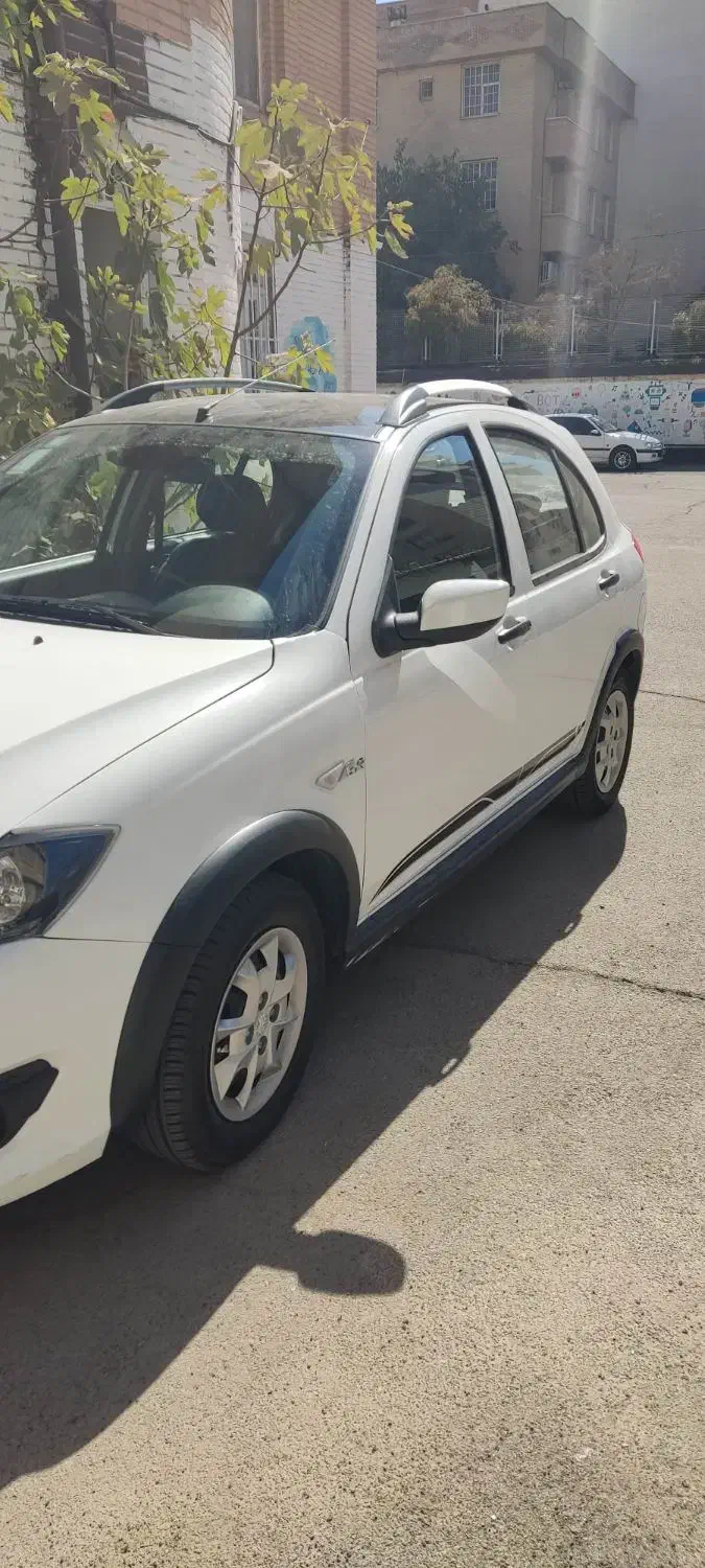 کوییک مدل ۴۰۴|خودرو سواری و وانت|تهران, هلال احمر|دیوار