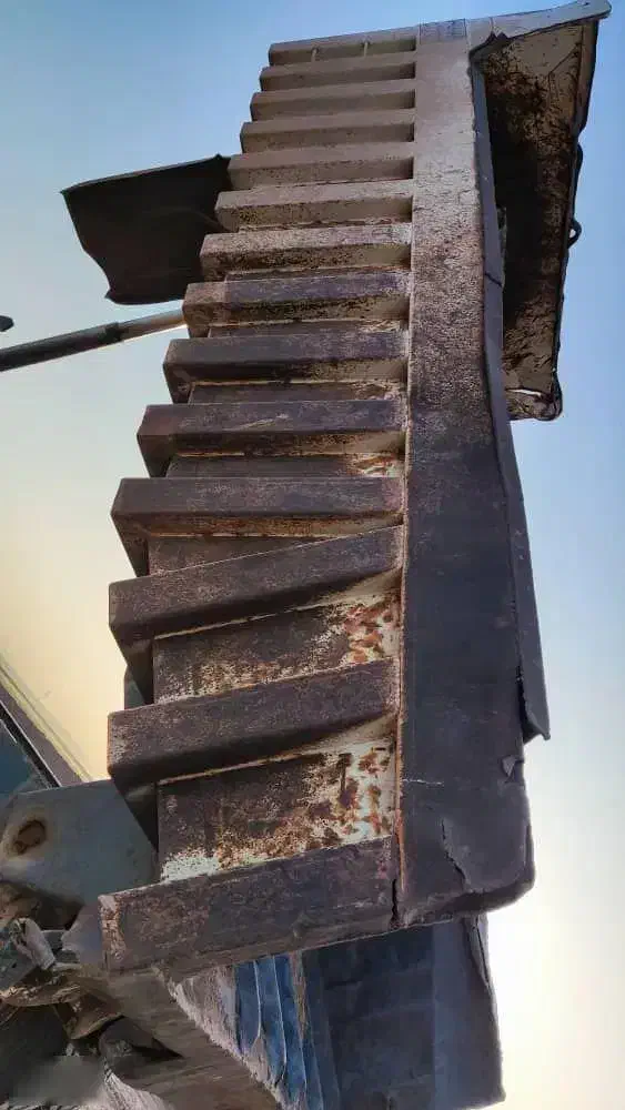 اتاق کمپرس ده چرخ مخصوص معدن نبشی کشی وشوت دار|خودرو سنگین|تربت جام, شاد|دیوار