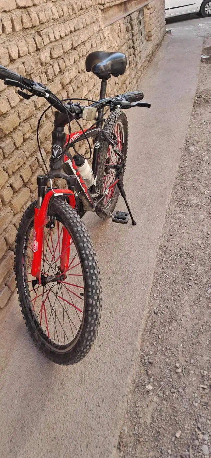 دوچرخه بیست و شیش لاستیک و دنده همه چیز سالم|دوچرخه، اسکیت، اسکوتر|پیشوا, |دیوار