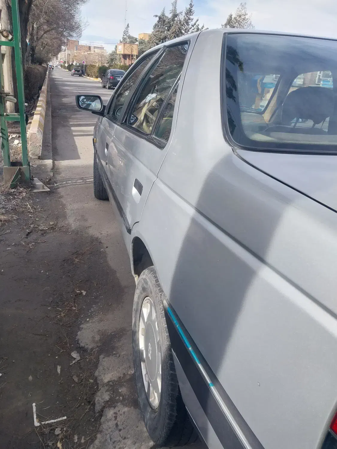 پژو۴۰۵|خودرو سواری و وانت|اسکو, |دیوار