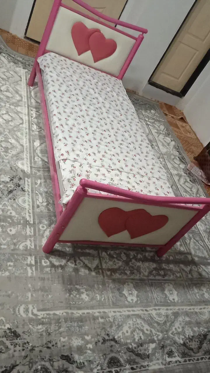 تخت خواب|تخت و سرویس خواب|رباط‌کریم, الارد|دیوار