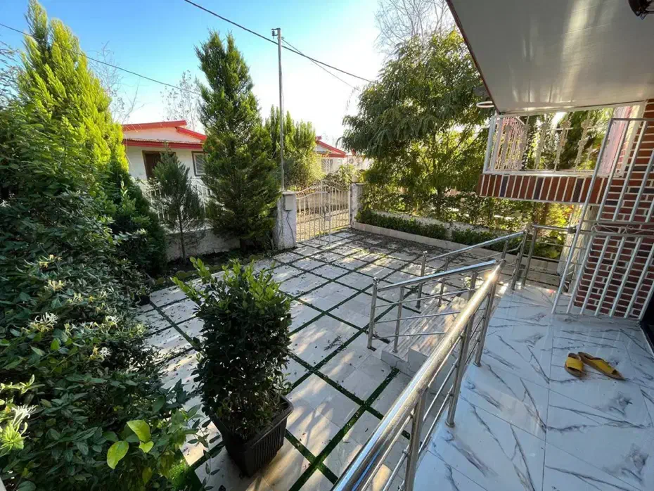 ویلانیم پیلوت شهرکی دنج نزدیک دریاچه|فروش خانه و ویلا|تهران, تهرانپارس جنوبی|دیوار